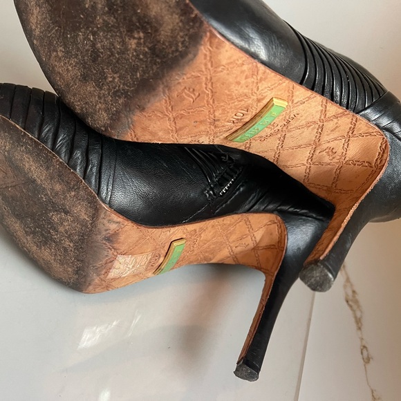 L.A.M.B Leather Ruffle Bootie Heels Gwen Stefani - Picture 5 of 11